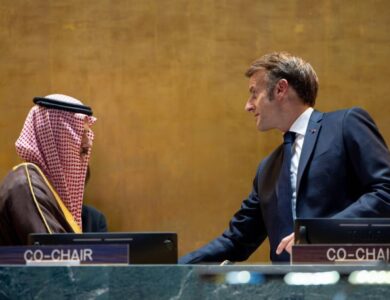 أستاذ قانون دولي يكشف لـ «عكاظ» دلالات الاعترافات الدولية بفلسطين - أخبار السعودية