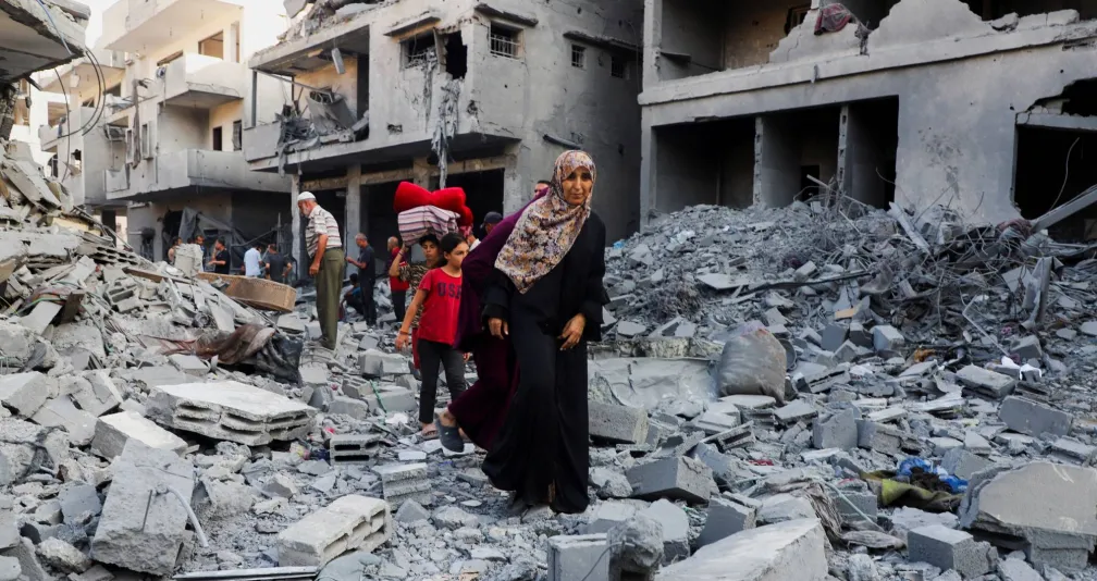 أشلاء وصراخ ورعب في غزة مع توسيع العمليات العسكرية الإسرائيلية البرية