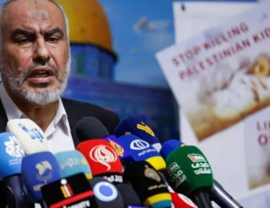 أول ظهور علني للقيادي في «حماس» غازي حمد بعد الضربة الإسرائيلية في الدوحة