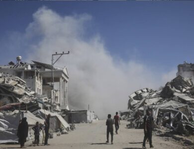 إسرائيل تكثّف هجماتها في القطاع.. ومستشفيات غزة بلا «دماء» - أخبار السعودية