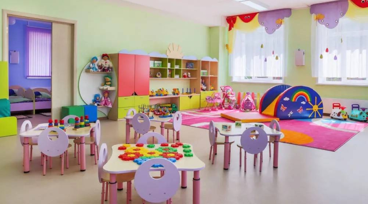 إلزام منشآت الـ50 عاملة فأكثر بتوفير حضانة للأطفال - أخبار السعودية