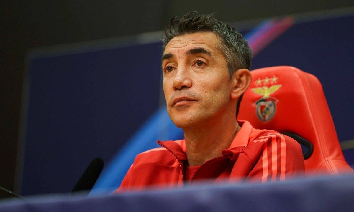 الأهلي المصري يقترب من التعاقد مع مدرب بنفيكا السابق - أخبار السعودية