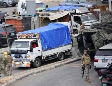 الجيش اللبناني يتسلّم دفعات من السلاح الثقيل في عين الحلوة والبداوي - أخبار السعودية