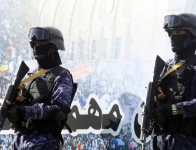 الحوثيون يستنفرون أمنياً عشية ذكرى إطاحة أسلافهم