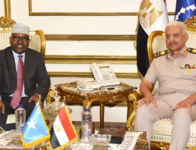 القاهرة تؤكد حرصها على تعزيز التعاون العسكري مع مقديشو