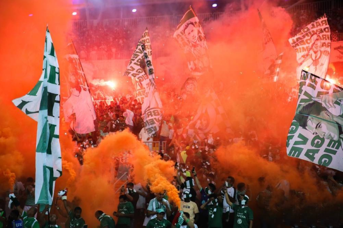 المشجعون المتعصبون.. معرضون للإصابة بـ5 أمراض - أخبار السعودية