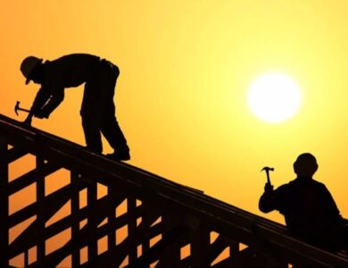 «الموارد البشرية» تُعلن انتهاء فترة تطبيق قرار حظر العمل تحت أشعة الشمس - أخبار السعودية