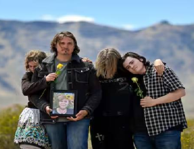 بين الحب والسياسة.. رب أسرة يفقد زوجته - أخبار السعودية