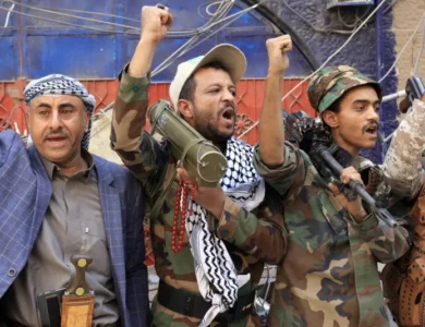 تقرير حقوقي يوثّق أكثر من 21 ألف انتهاك حوثي ضد الأطفال