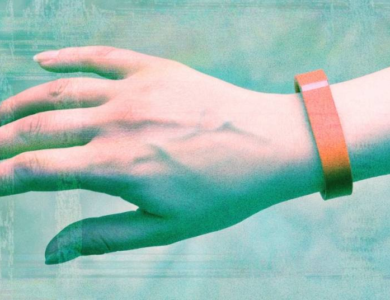 خدعة على تطبيق «فيتبيت» تُكبد أمريكية خسائر مالية هائلة - أخبار السعودية