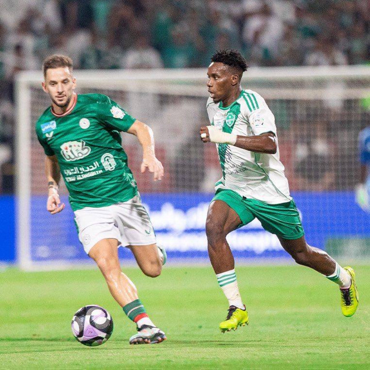 زكريا هوساوي.. بداية «ملفتة» مع الأهلي - أخبار السعودية