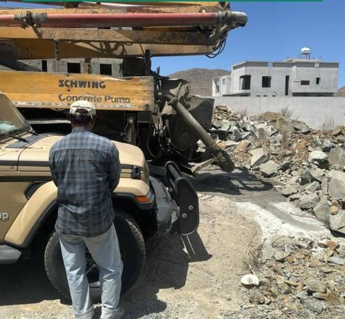 ضبط مقيم مخالف لتلويثه البيئة بتفريغ مواد خرسانية في منطقة عسير - أخبار السعودية