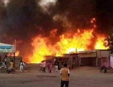 عشرات القتلى والجرحى في قصف لـ«الدعم السريع» على مسجد بالفاشر - أخبار السعودية