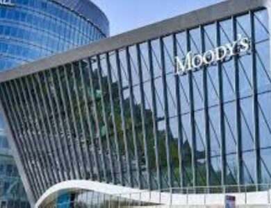 «موديز»: 48% نسبة حدوث ركود اقتصادي بأمريكا - أخبار السعودية