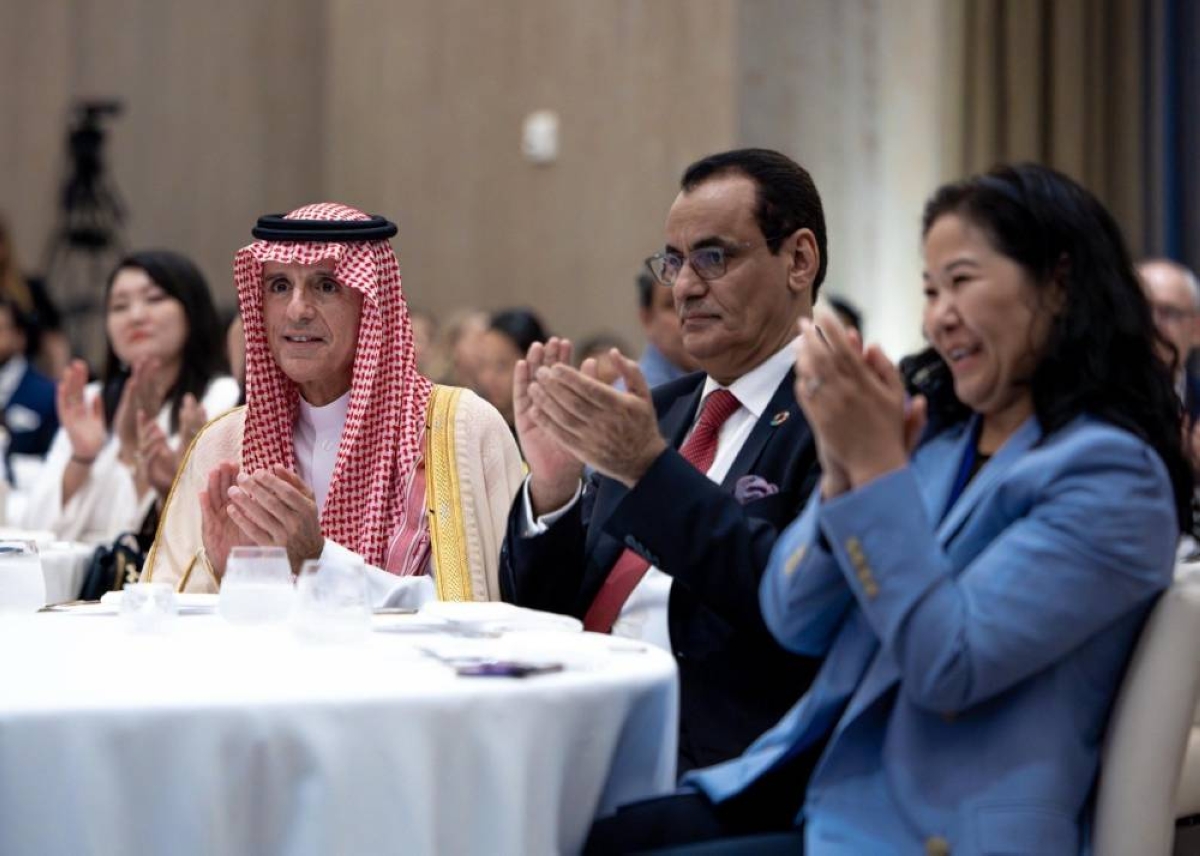 وزير الدولة للشؤون الخارجية يشارك في فعالية بشأن الجفاف - أخبار السعودية