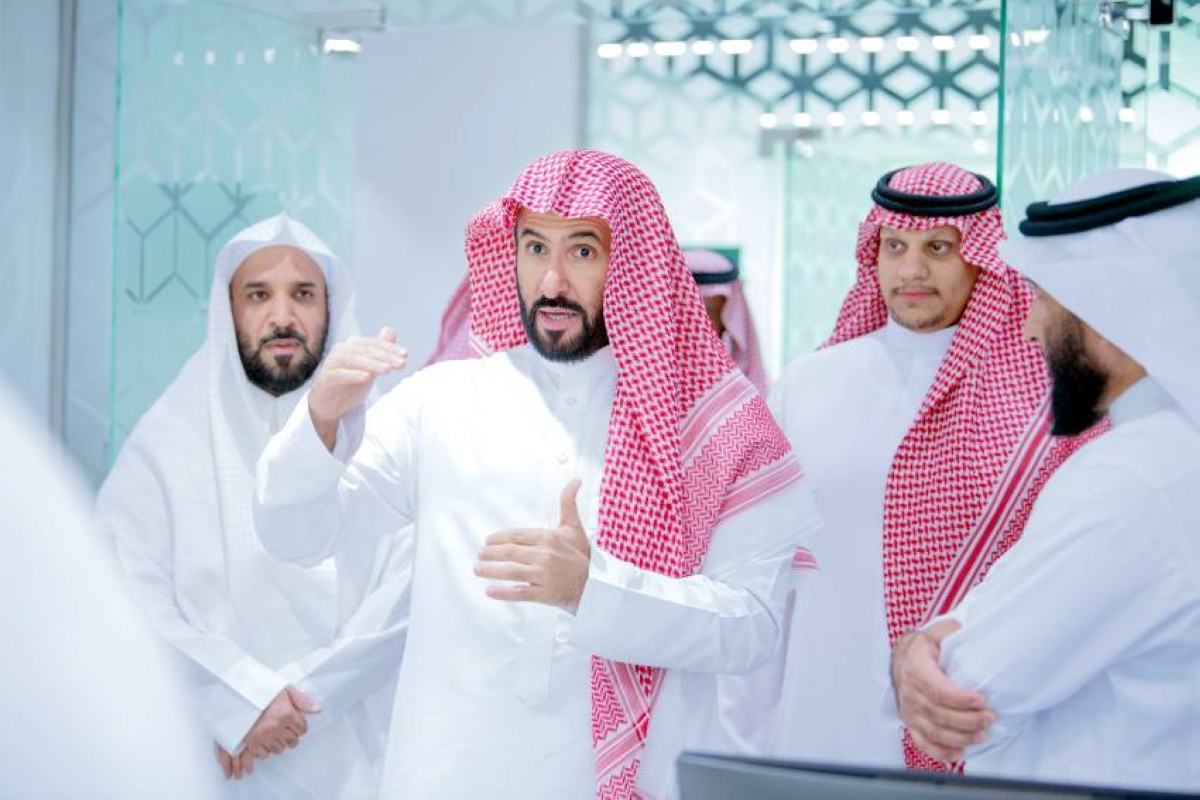 وزير العدل يوجّه بمعالجة فورية لملاحظات المستفيدين.. «عكاظ» تكشف التفاصيل - أخبار السعودية