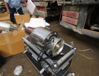 أحباط أكبر عملية تهريب مسيّرات وأسلحة وأجهزة تجسس للحوثيين - أخبار السعودية