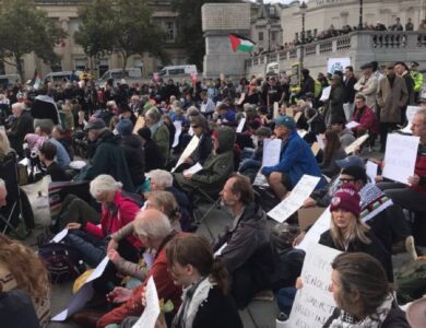 اعتقالات جماعية في لندن.. الشرطة تحتجز محتجين لدعمهم «فلسطين أكشن» - أخبار السعودية