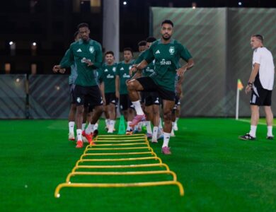 الأخضر يدشن تدريباته استعداداً لملحق تصفيات المونديال - أخبار السعودية