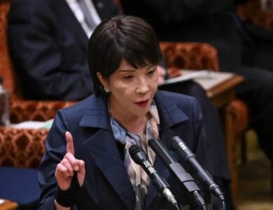 «تاكاشي» سيدة اليابان «الحديدية» تقود الحكومة - أخبار السعودية