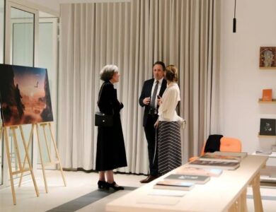 فيلا الحجر تستهل برامجها بأمسية ثقافية فنية - أخبار السعودية