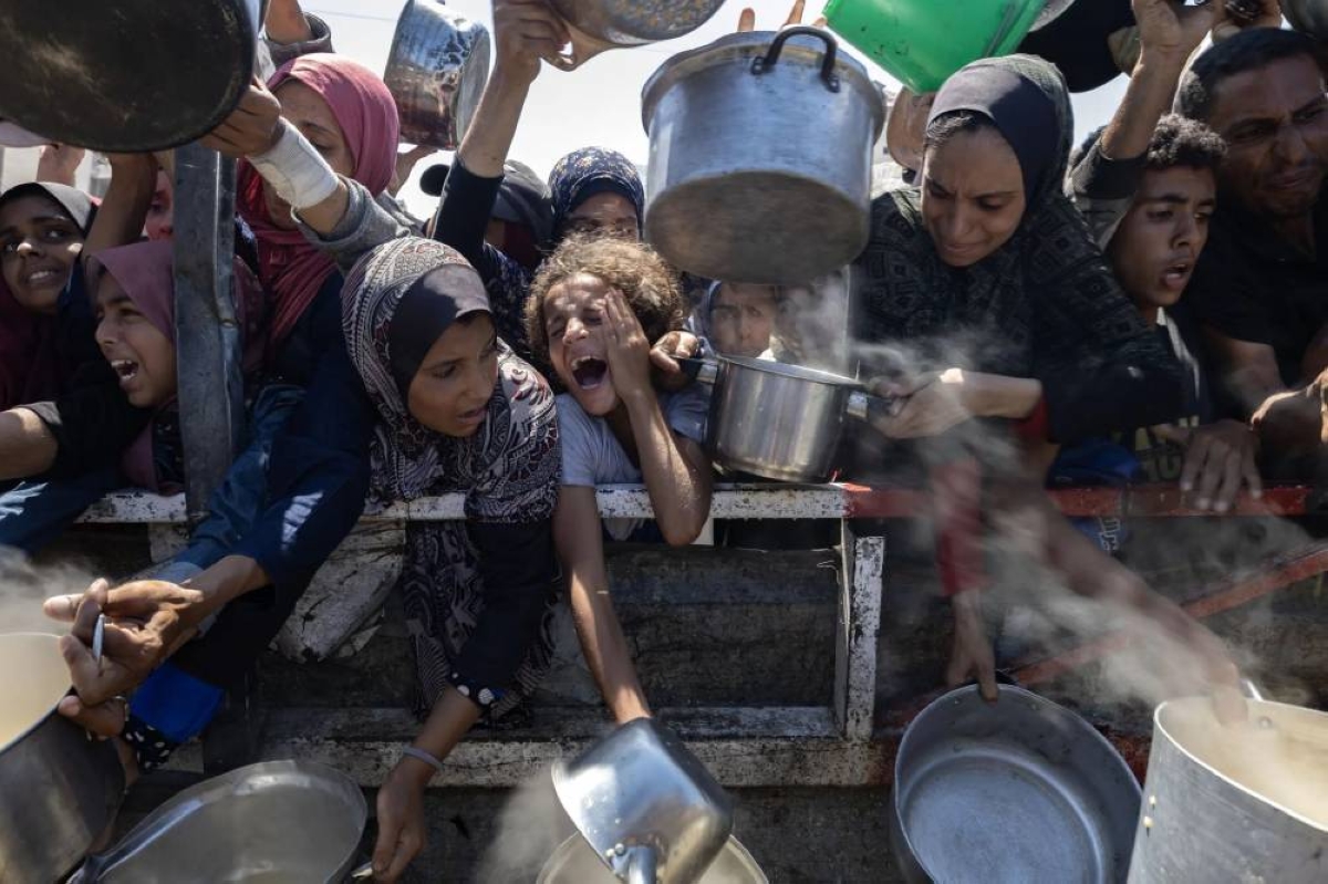 كيف غيرت وسائل التواصل قصة الحرب بين إسرائيل وغزة؟ - أخبار السعودية