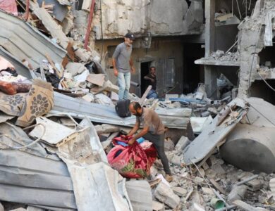 مأساة غزة الإنسانية مستمرة.. «الأونروا» تعلن مقتل 370 من موظفيها - أخبار السعودية