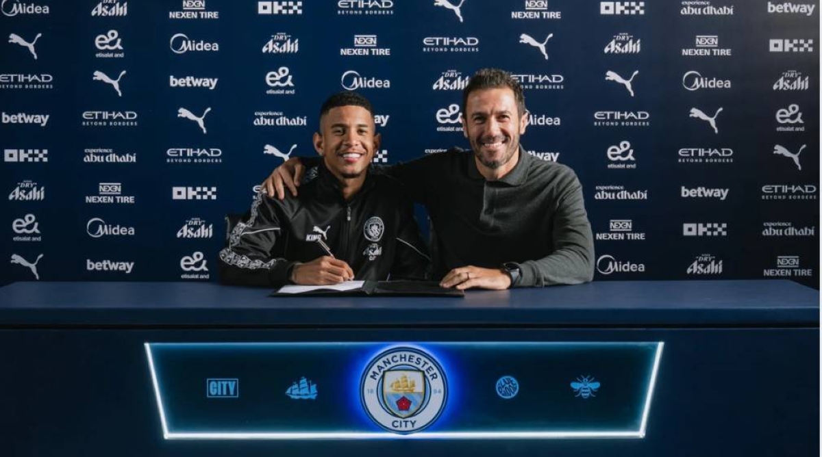 مانشستر سيتي يمدد عقد البرازيلي سافينيو إلى 2031 - أخبار السعودية