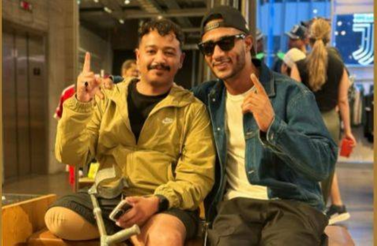 محمد رمضان يهدي شاباً سعودياً من ذوي الهمم دعوة لحضور حفله في نيويورك - أخبار السعودية