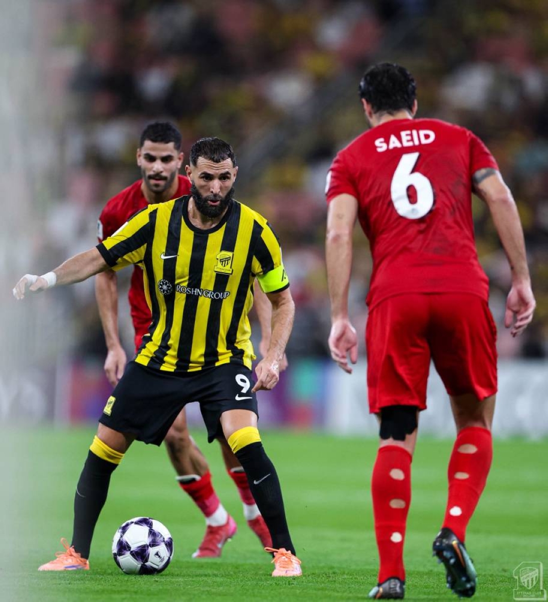 مدرب شباب الأهلي الإماراتي: أضعنا فرصاً عديدة أمام الاتحاد - أخبار السعودية